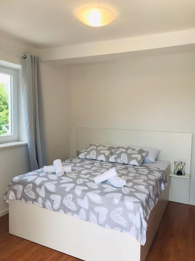 Čilipi Apartments Endji I מראה חיצוני תמונה